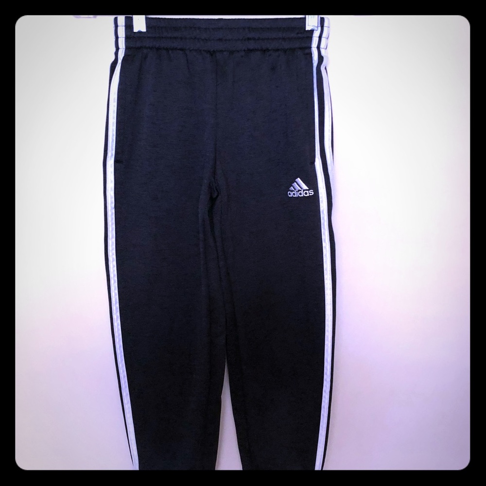 Adidas cropped fleece pants